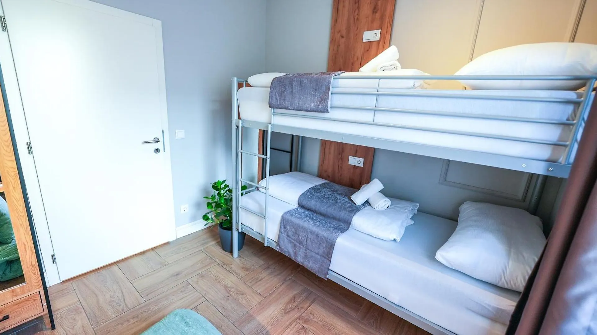 Short Residence Hostel Vienna 0*,