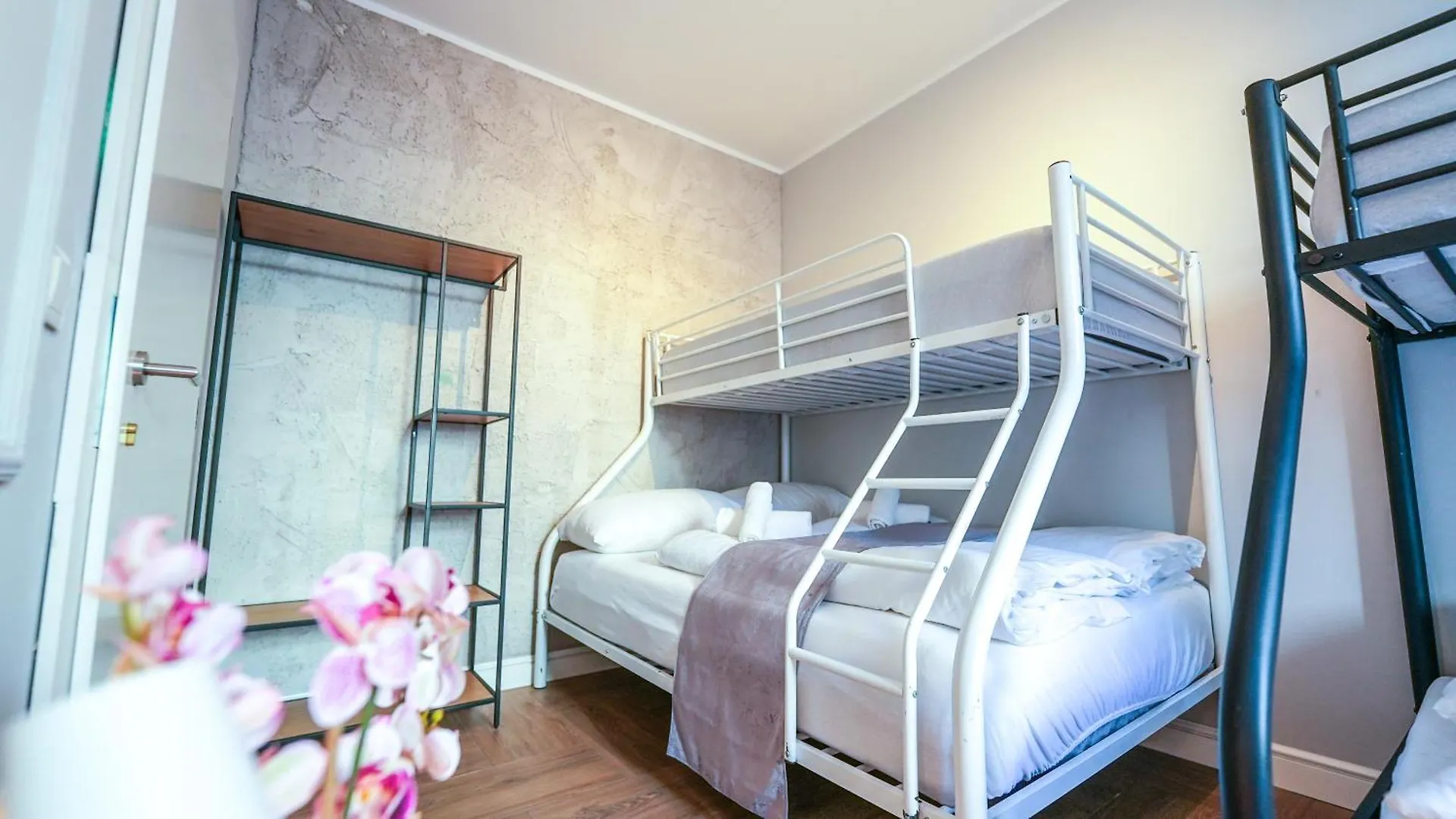Short Residence Hostel Wien